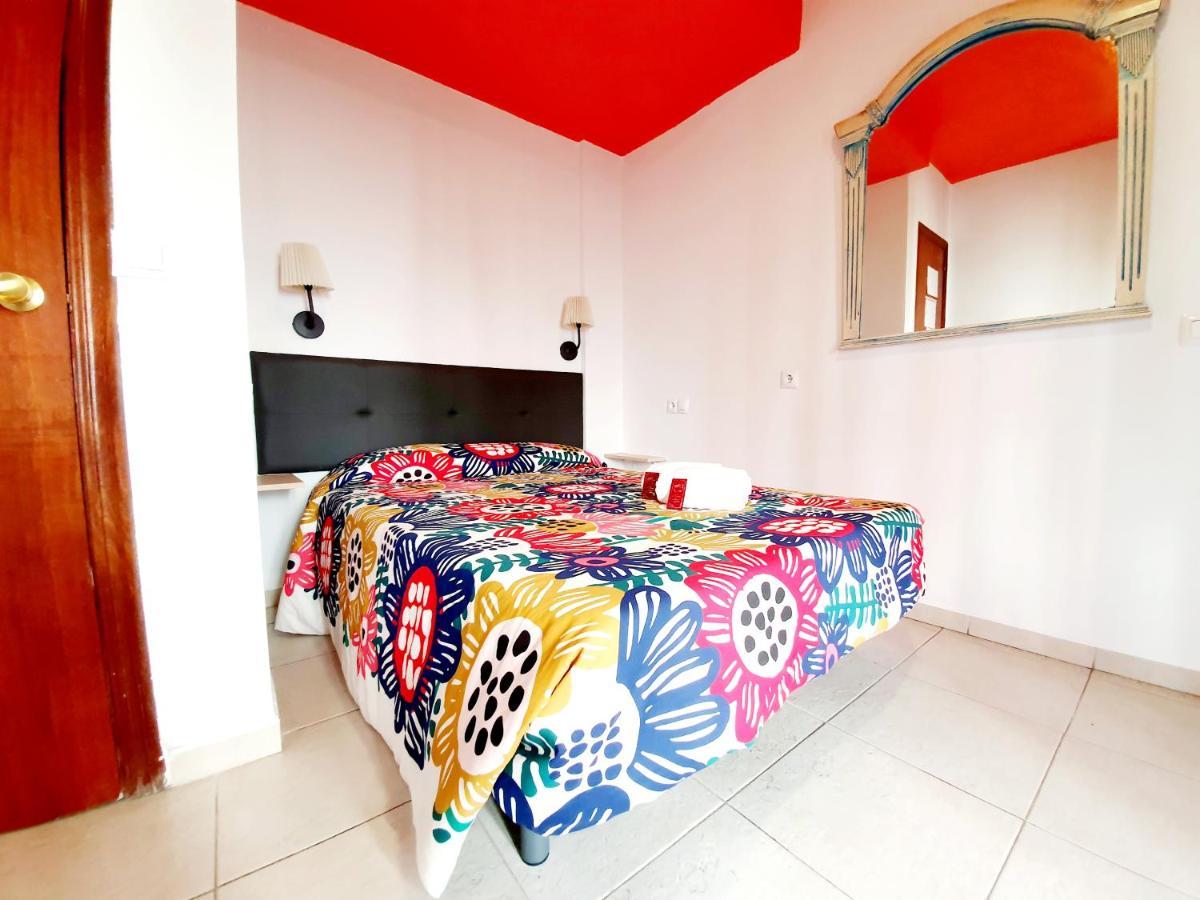 Hostel Arc House Ribera Only Adults Córdoba Exterior foto